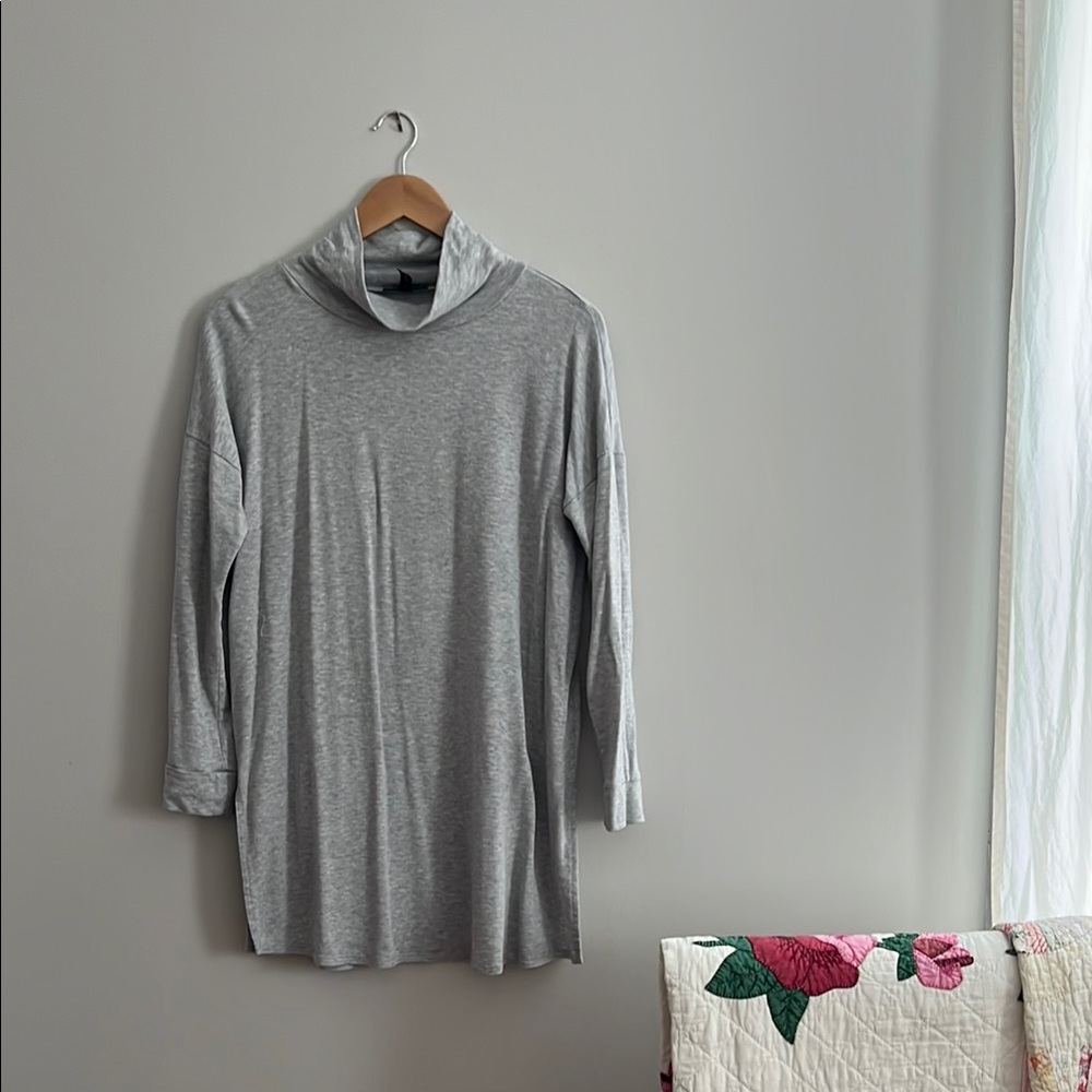 Eileen Fisher Gray Long Sleeve Turtleneck Top